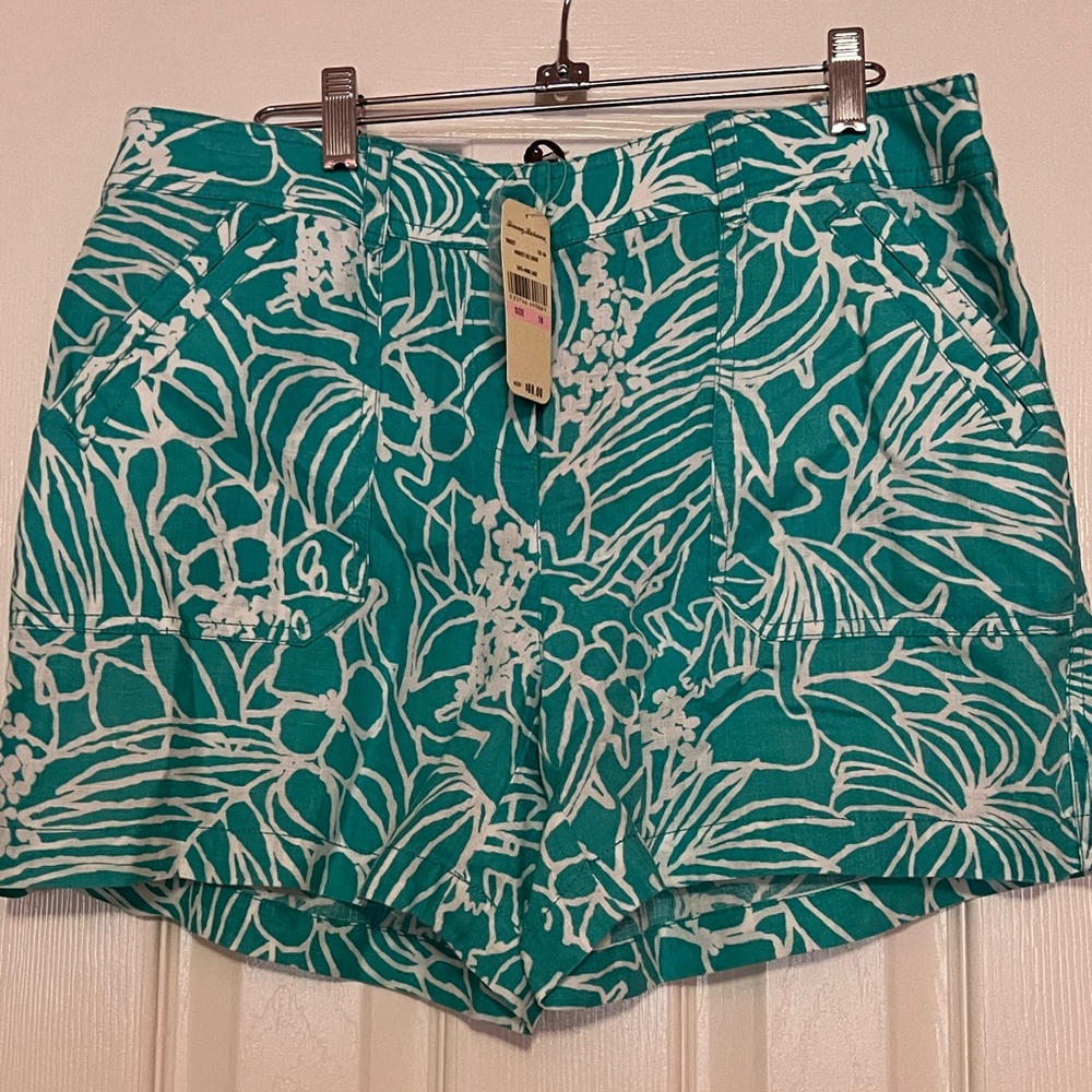 Tommy Bahama Leigh Fit Classic Trouser Shorts size 10 New with Tags